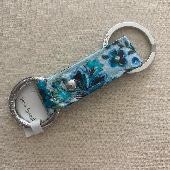 New - Iconic Twice As Nice Keychain BY Vera Bradley in color Cloud Vine - Picture 8 of 8